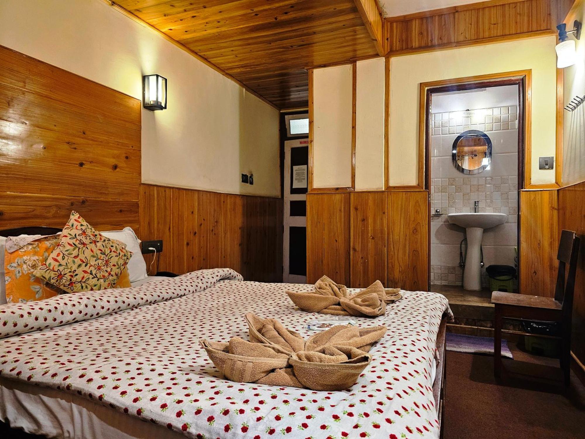Hotel Golden Orchid Darjeeling  Dış mekan fotoğraf